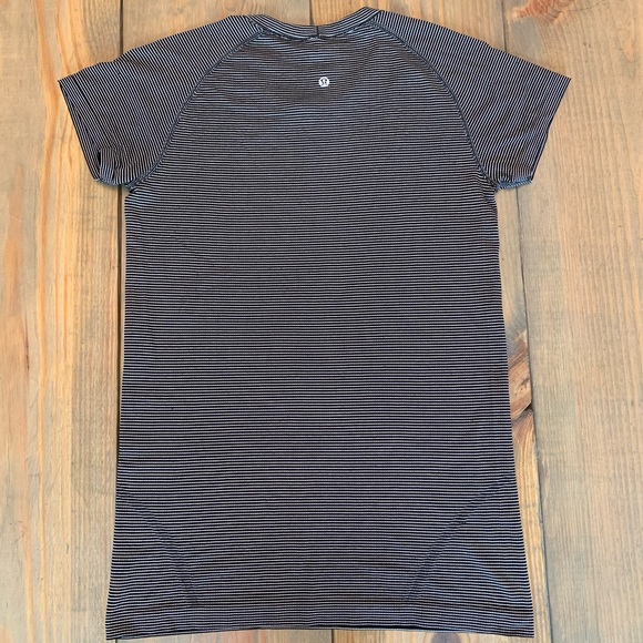 lululemon athletica Tops - Lululemon Striped Swiftly Tee Size 10